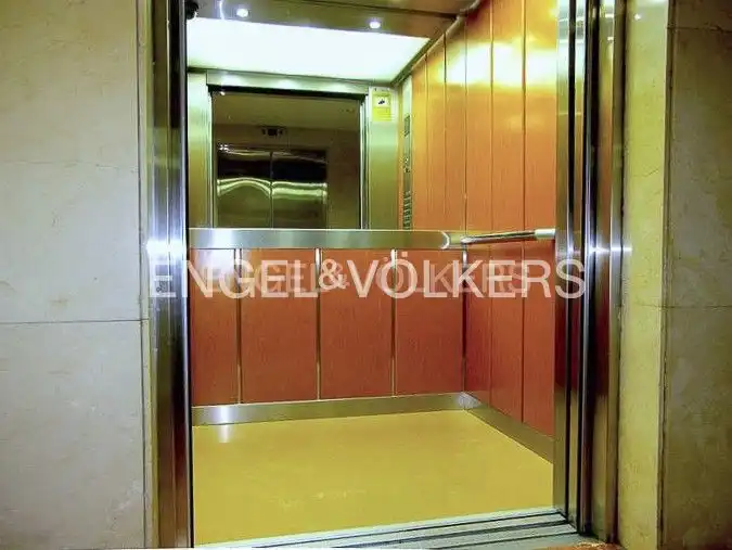Piso de alquiler en Madrid con Calefacción, Terraza y Piscina