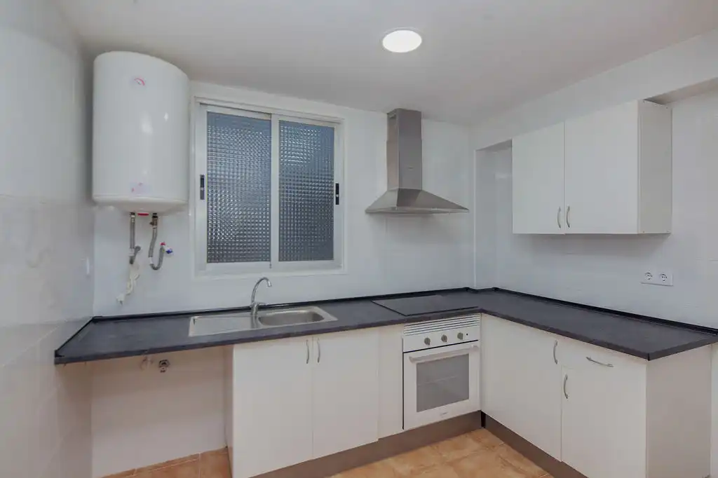 Kitchen of Flat for sale in Valencia  with Balcony