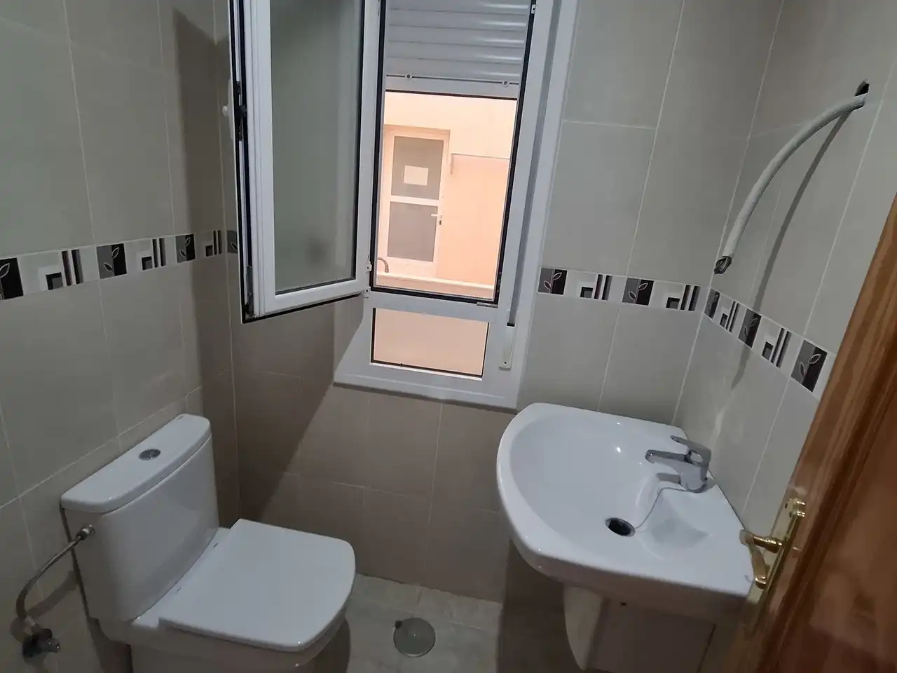 Bathroom of Apartments for sale in Turre  with Air Conditioner and Terrace