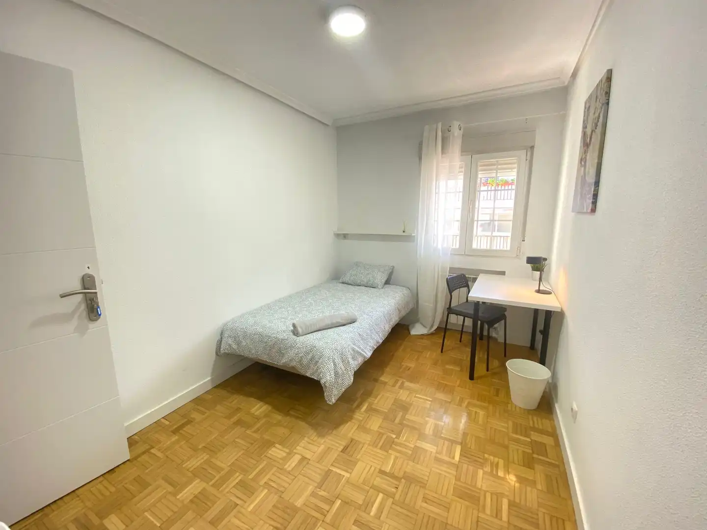 Habitació a Calle de Cardeñosa, 55, Entrevías
