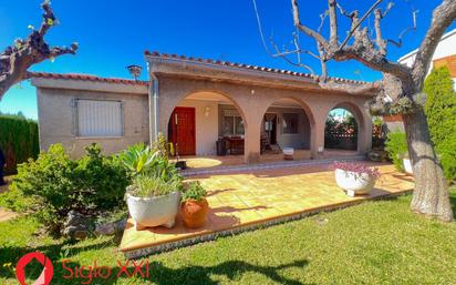 Jardí de Casa o xalet en venda en Almazora / Almassora