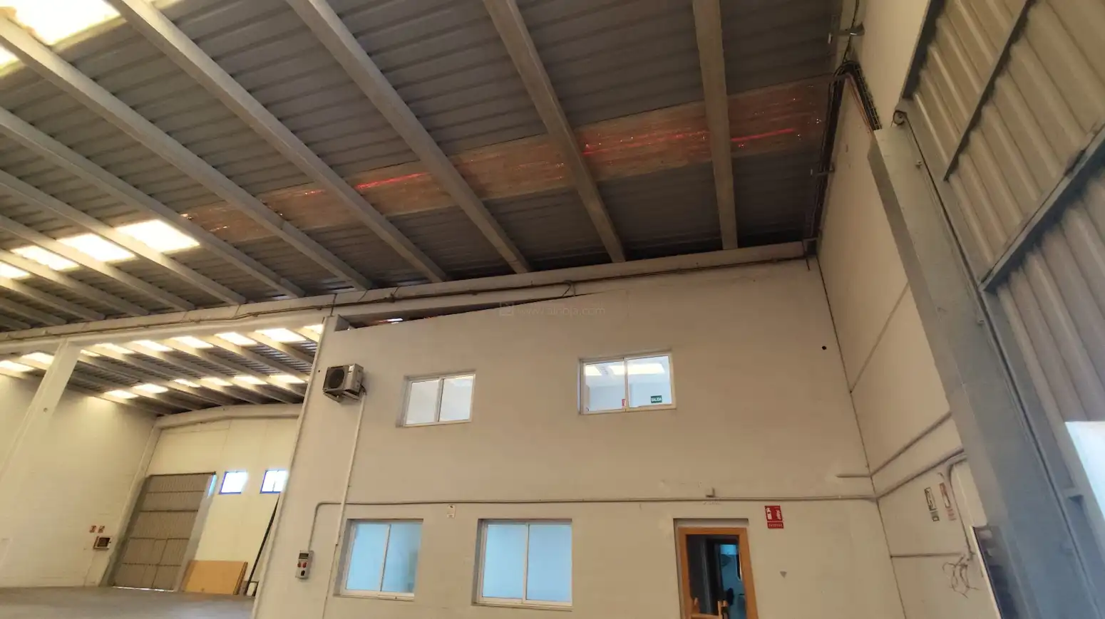 Nave industrial de alquiler en Arrúbal - Calle Río Alhama, Arrúbal