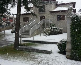 Vista exterior de Dúplex de lloguer en Torrelodones amb Balcó