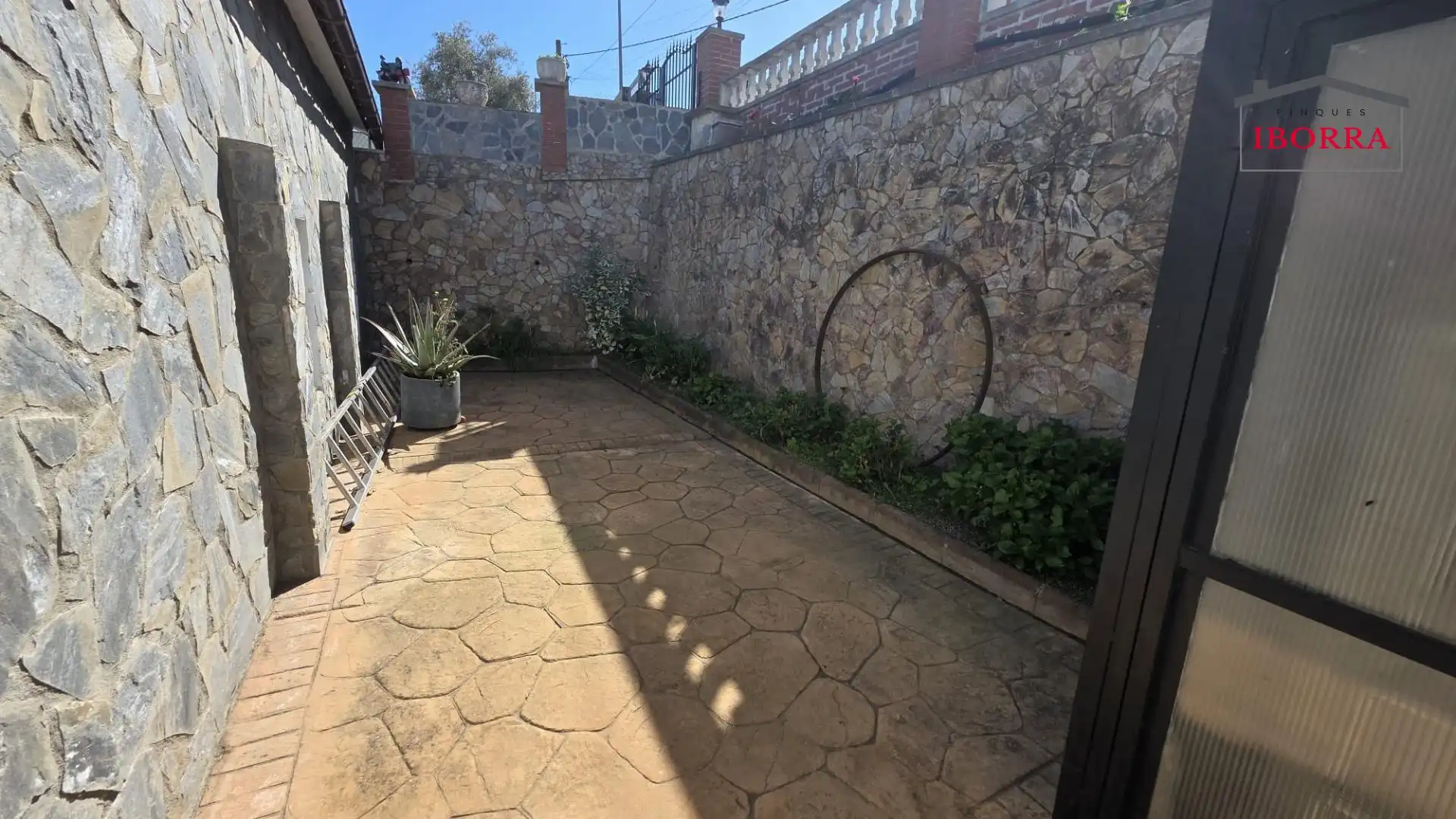 Terrassa de Casa o xalet en venda en Tordera amb Calefacció, Jardí privat i Traster