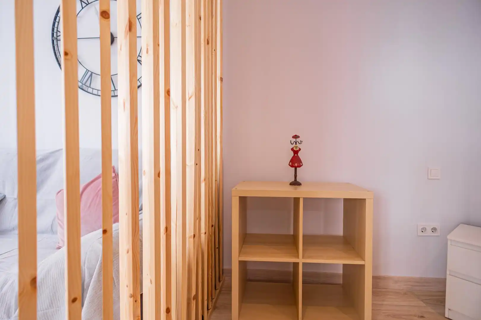 Habitación de Estudio de alquiler en Madrid con Aire acondicionado, Calefacción y Amueblado