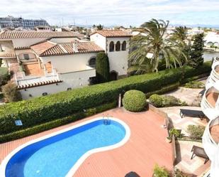 Swimming pool of Building for sale in Empuriabrava