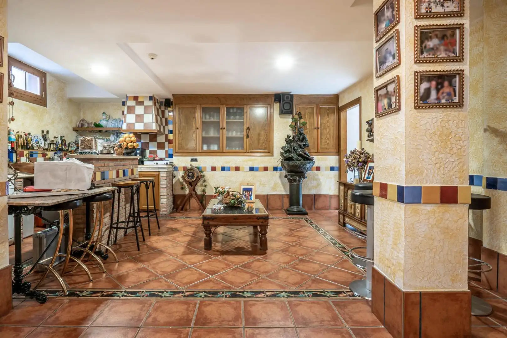 Cocina de Casa o chalet en venta en Granada con Aire acondicionado, Calefacción y Terraza