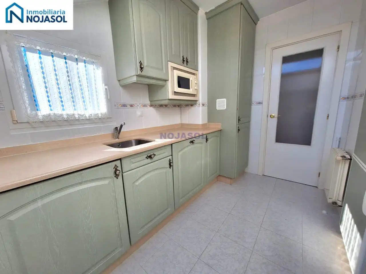 Apartment mit Pool zur Miete in Calle LOS NOGALES 5, imagen 3