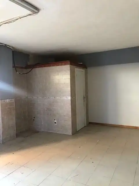 Local commercial à vendre à Kabiezes, imagen 4