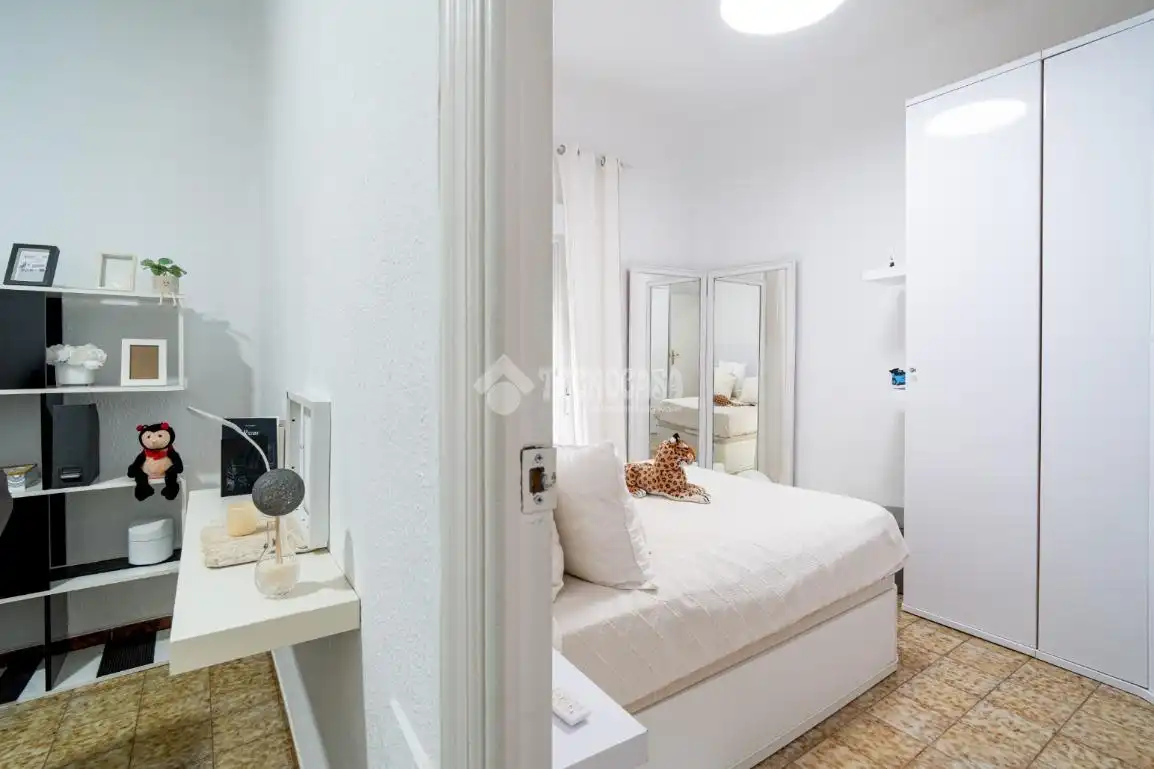 Habitación de Piso en venta en Granada