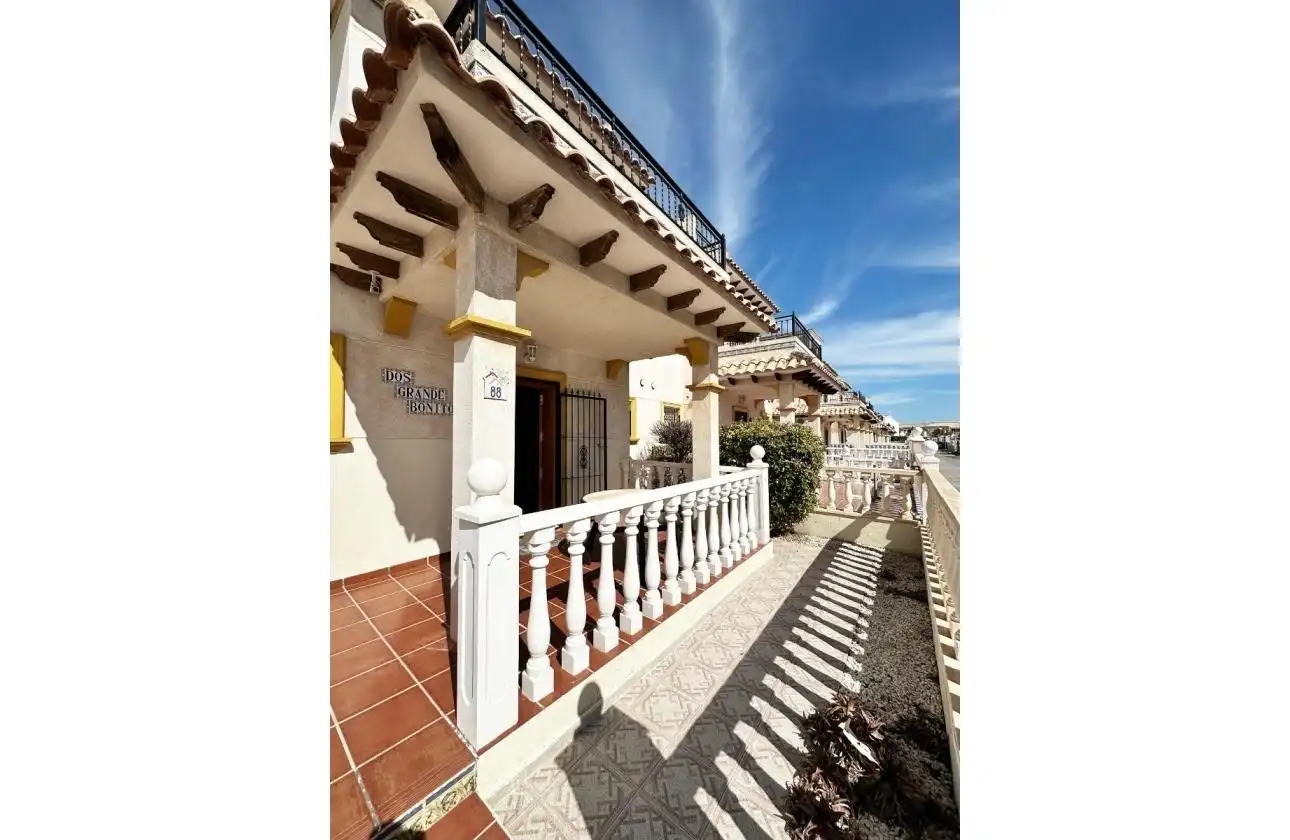 Casa pareada con piscina en venta en Calle Calle Caliza, imagen 9