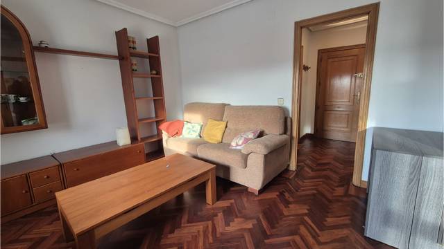 Apartamento en Alquiler en PL BIGAR CENTRO en Santiago - San Telmo