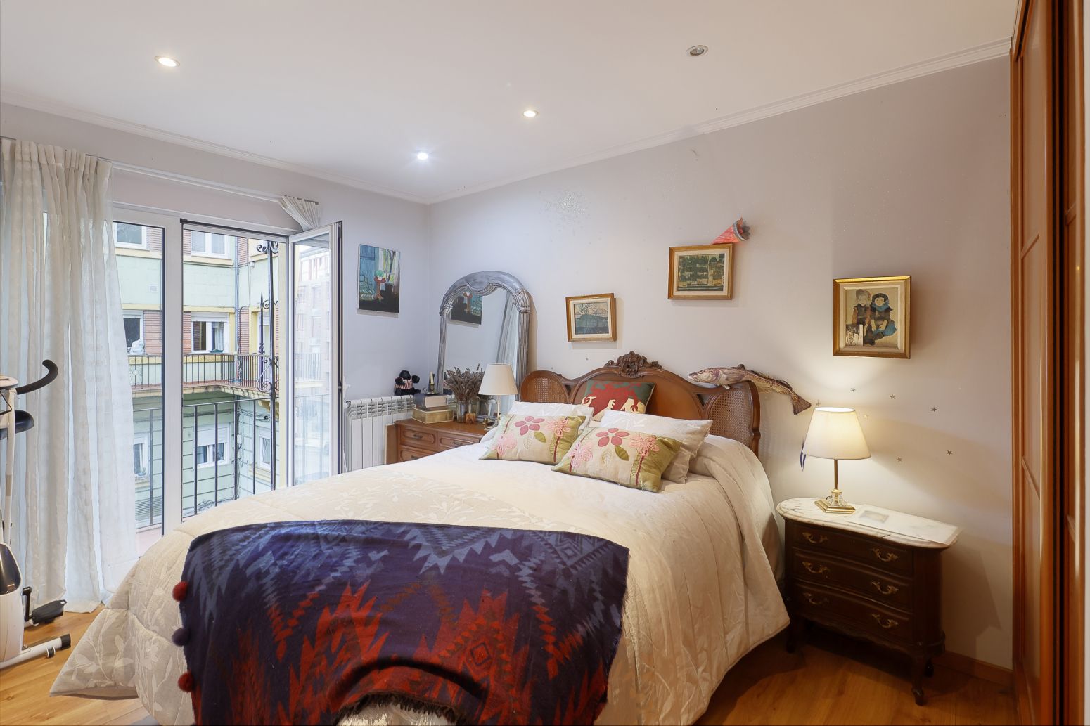 Bedroom of Flat for sale in Oviedo   with Heating and Terrace