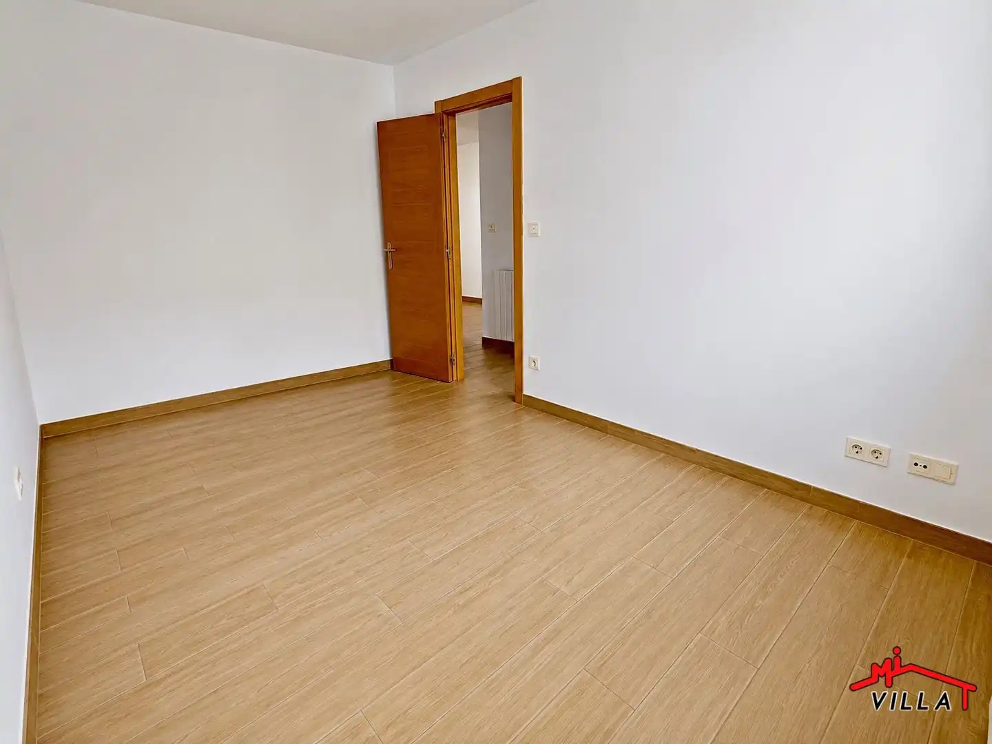 Habitación de Piso en venta en Ramales de la Victoria con Calefacción, Terraza y Trastero
