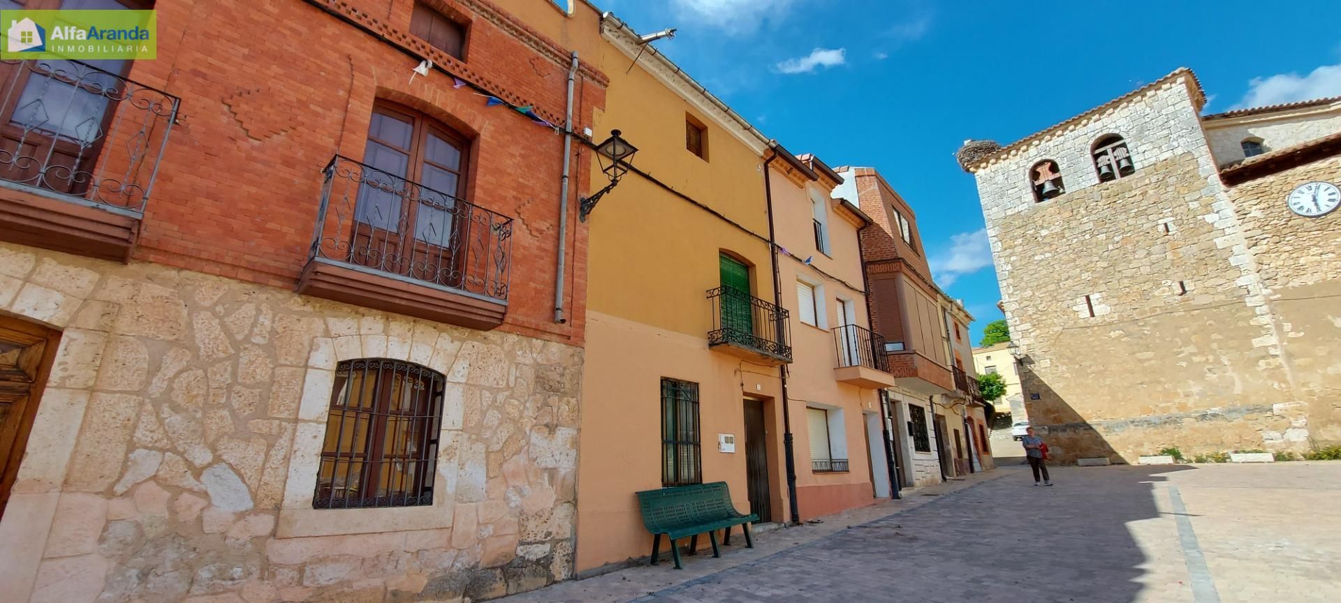 Exterior view of Country house for sale in Hoyales de Roa  with Storage room and Balcony