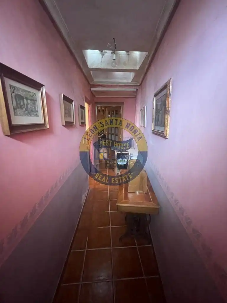 Casa o xalet en venda en Carucedo amb Calefacció, Jardí privat i Parquet