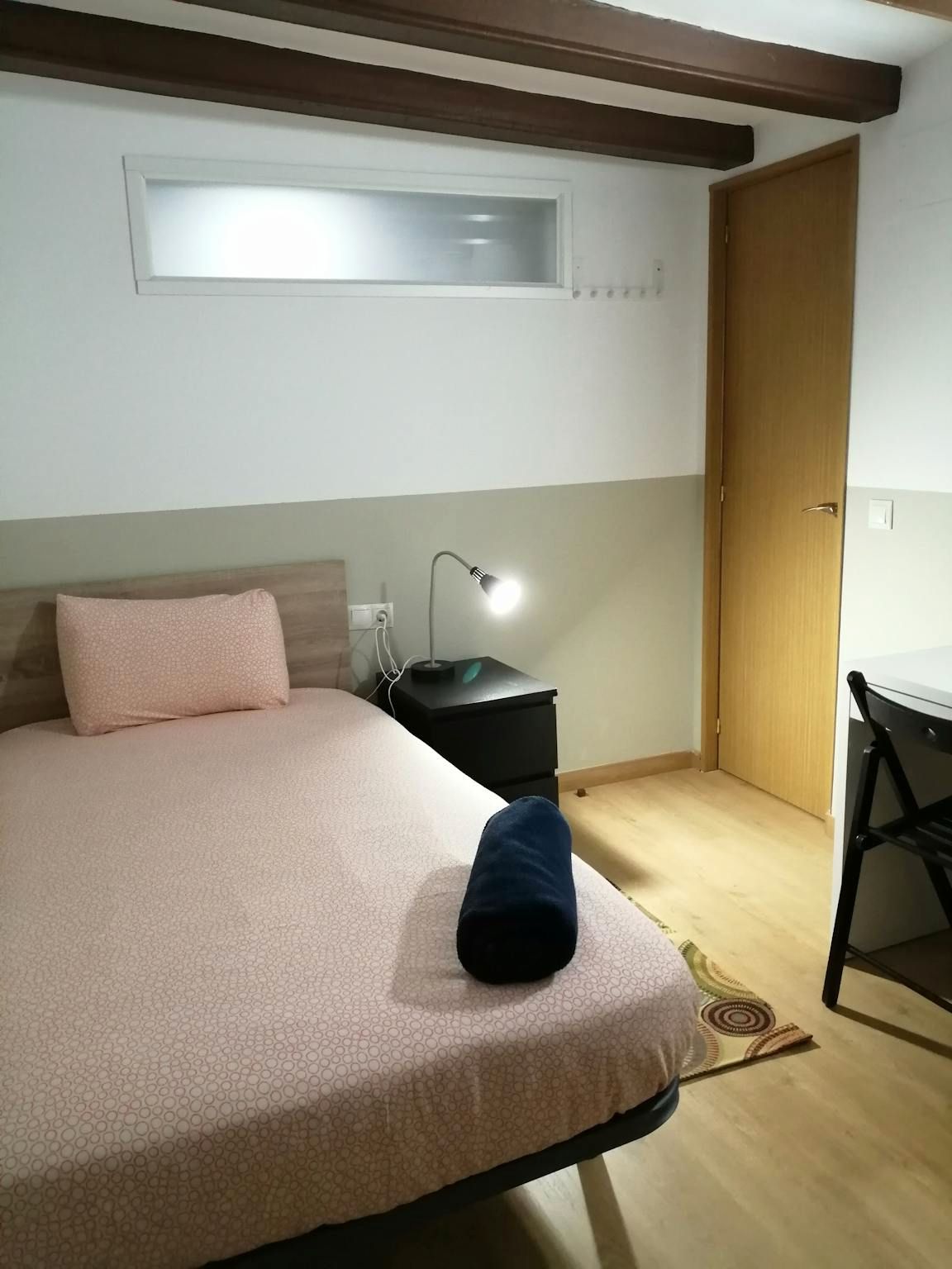 Pis per a compartir a N/A, El Raval