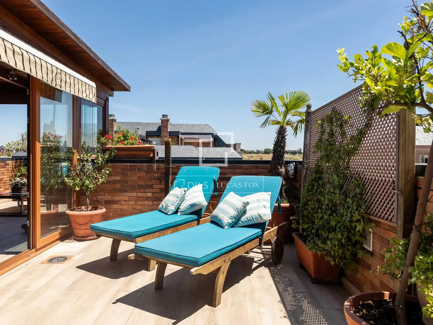 Terrace of Attic for sale in Majadahonda  with Terrace, Storage room and Swimming Pool