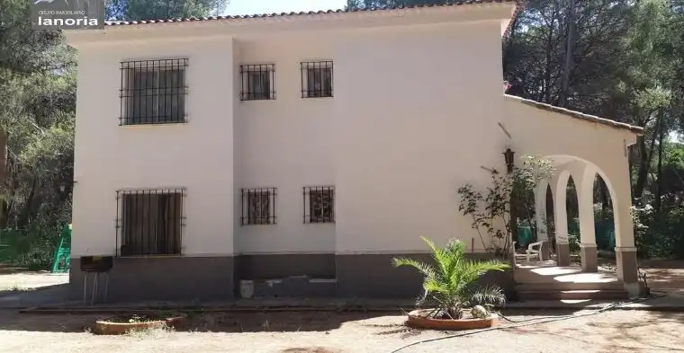 Xalet amb piscina en venda a Pedanías - Extrarradio, imagen 3