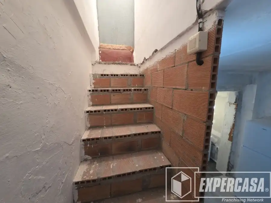 Casa adosada en venda en Alzira amb Aire condicionat i Terrassa