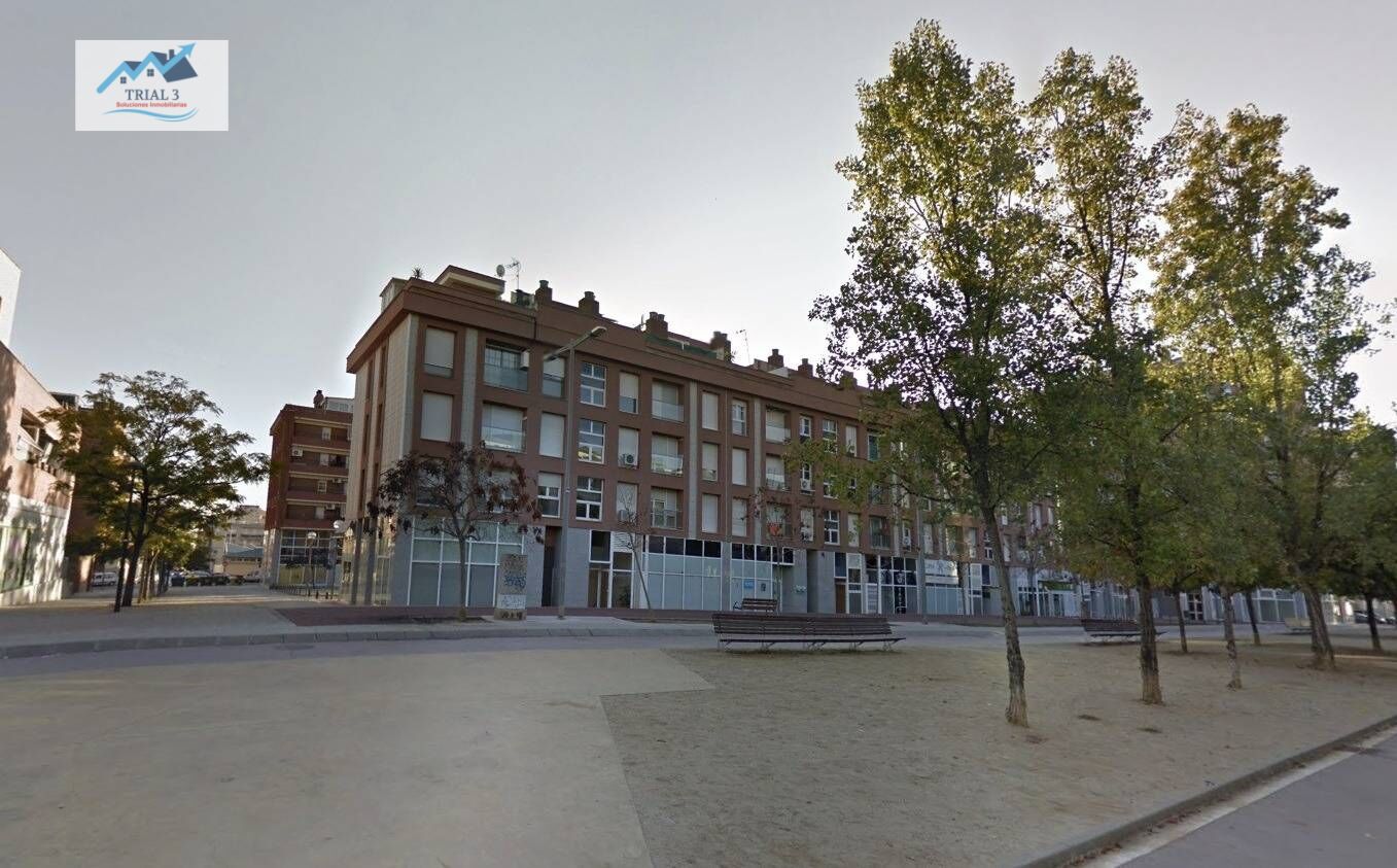 Exterior view of Flat for sale in Terrassa  with Terrace and Balcony