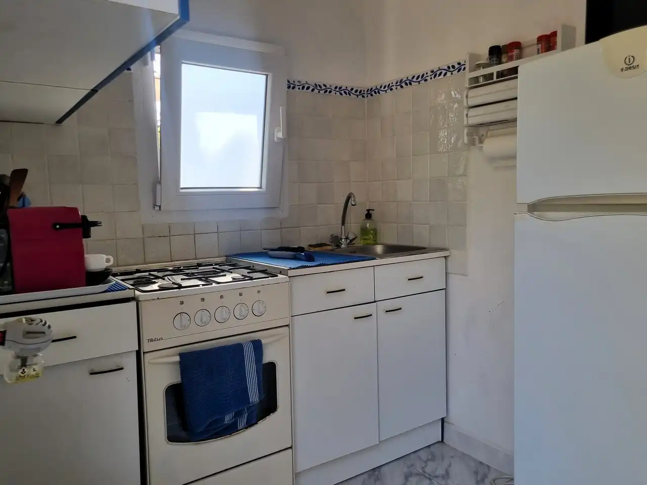 Cuina de Casa o xalet en venda en L'Ametlla de Mar  amb Jardí privat i Moblat