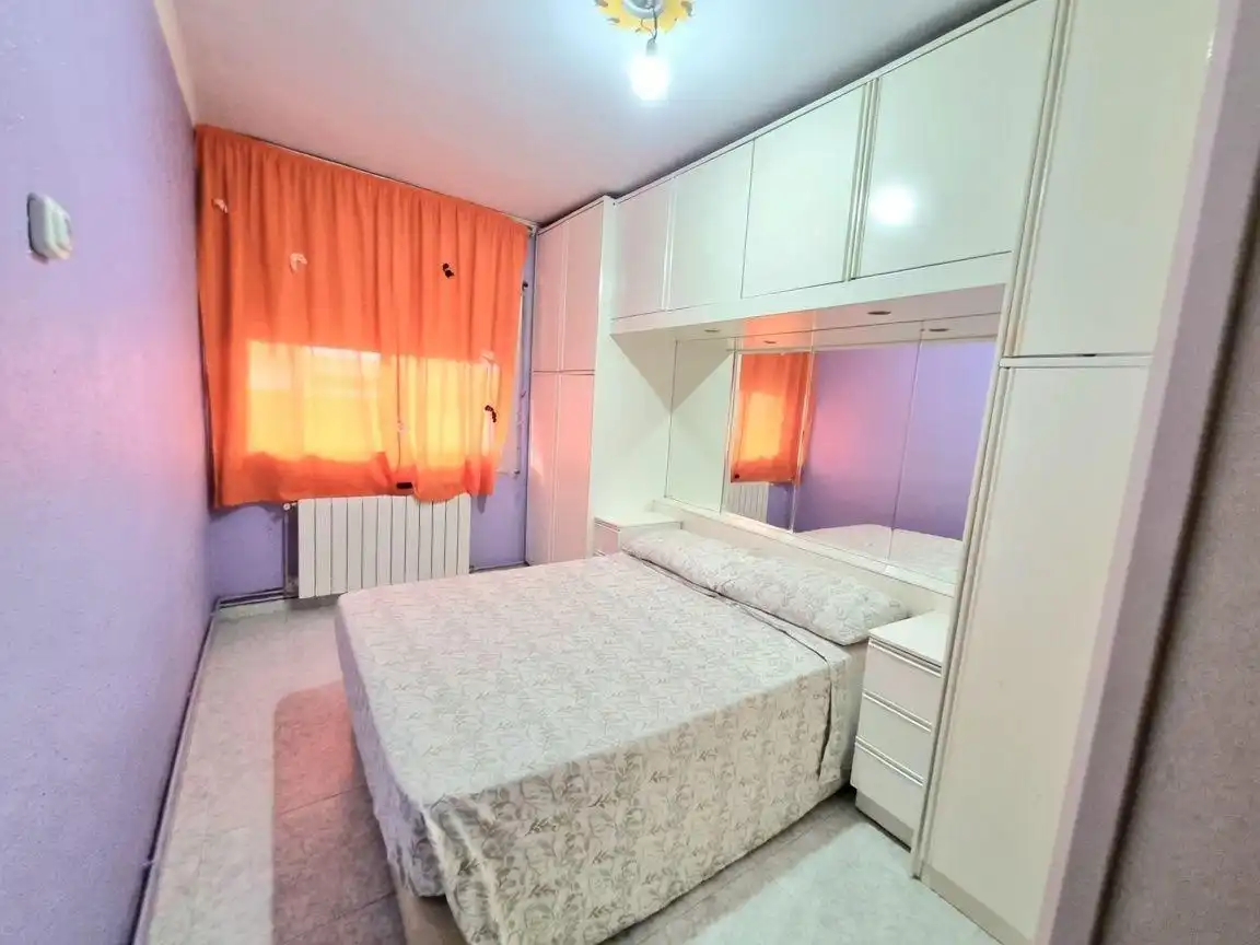Bedroom of Flat for sale in Sabadell  with Heating, Furnished and Balcony