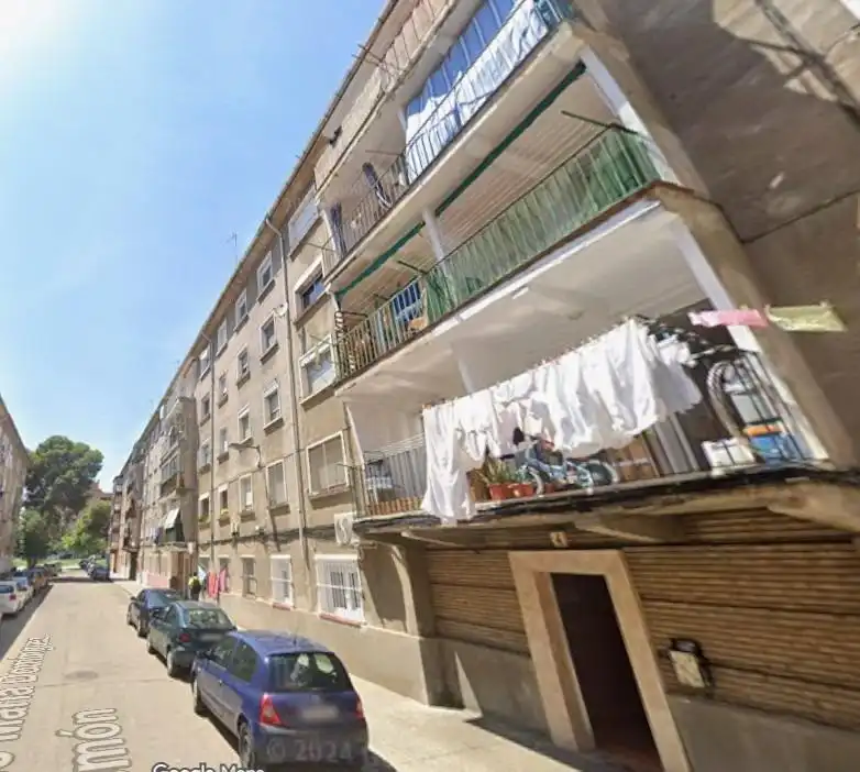 Flat for sale in Calle Dominguez Remon, Maria 4, imagen 2