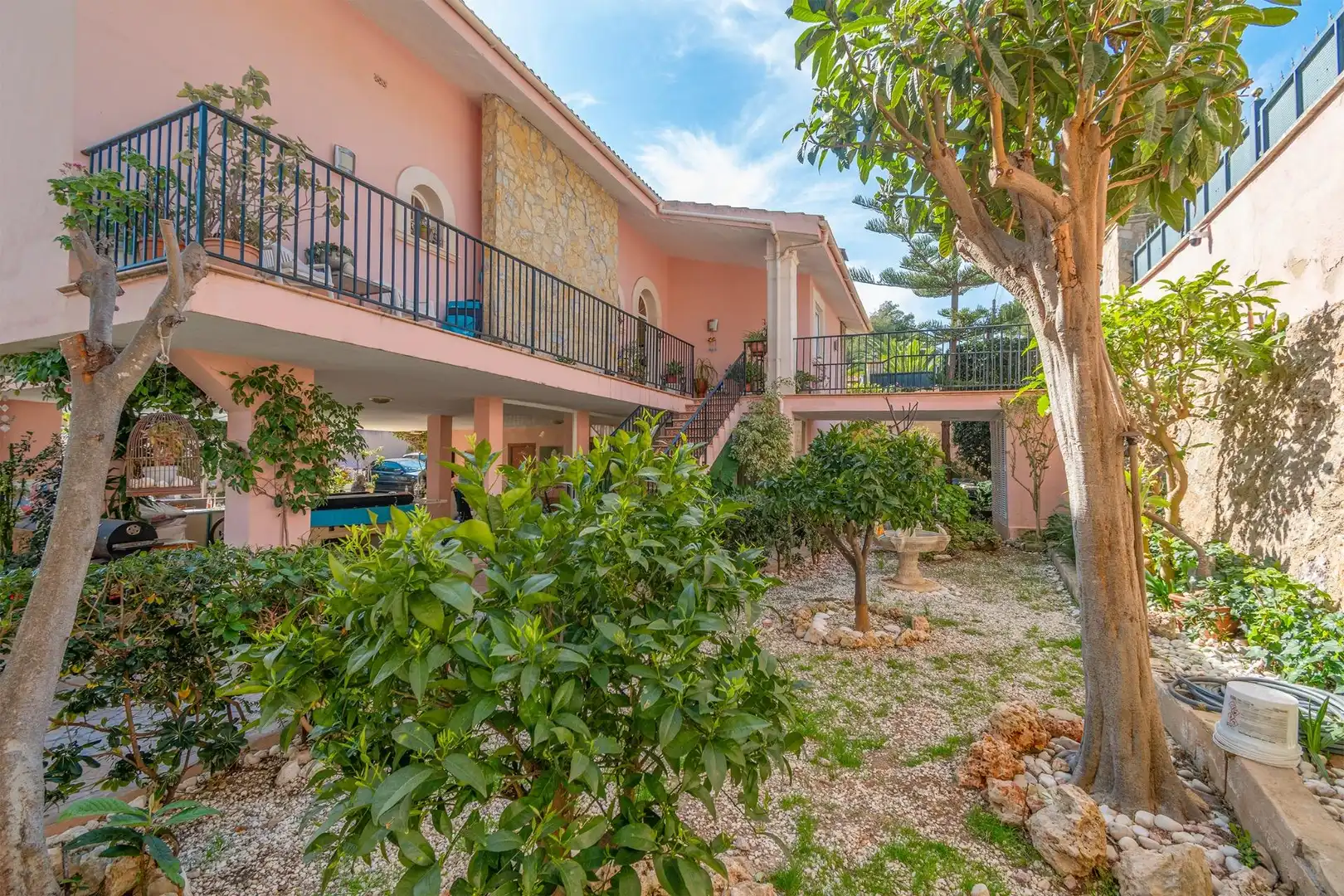 Garden of Houses for sale in Calvià  with Air Conditioner, Heating and Private garden