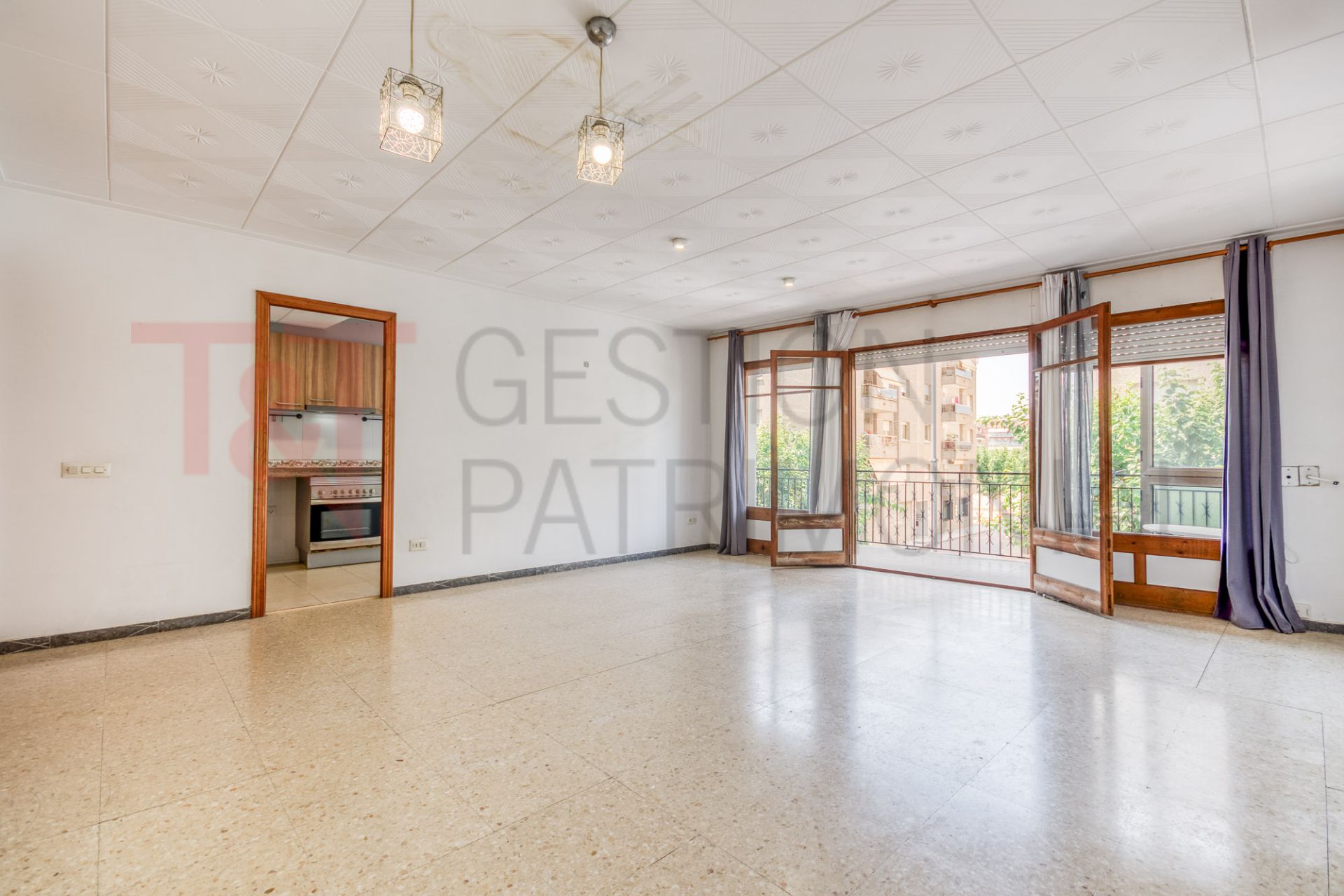 Exterior view of House or chalet for sale in Pineda de Mar  with Terrace, Oven and Balcony