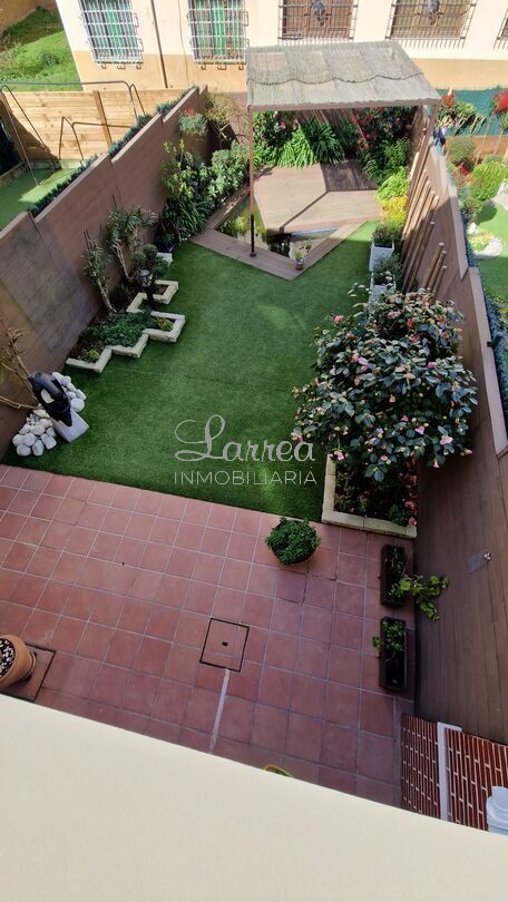 Garten von Einfamilien-Reihenhaus zum Verkauf in Igorre mit Heizung, Privatgarten und Terrasse