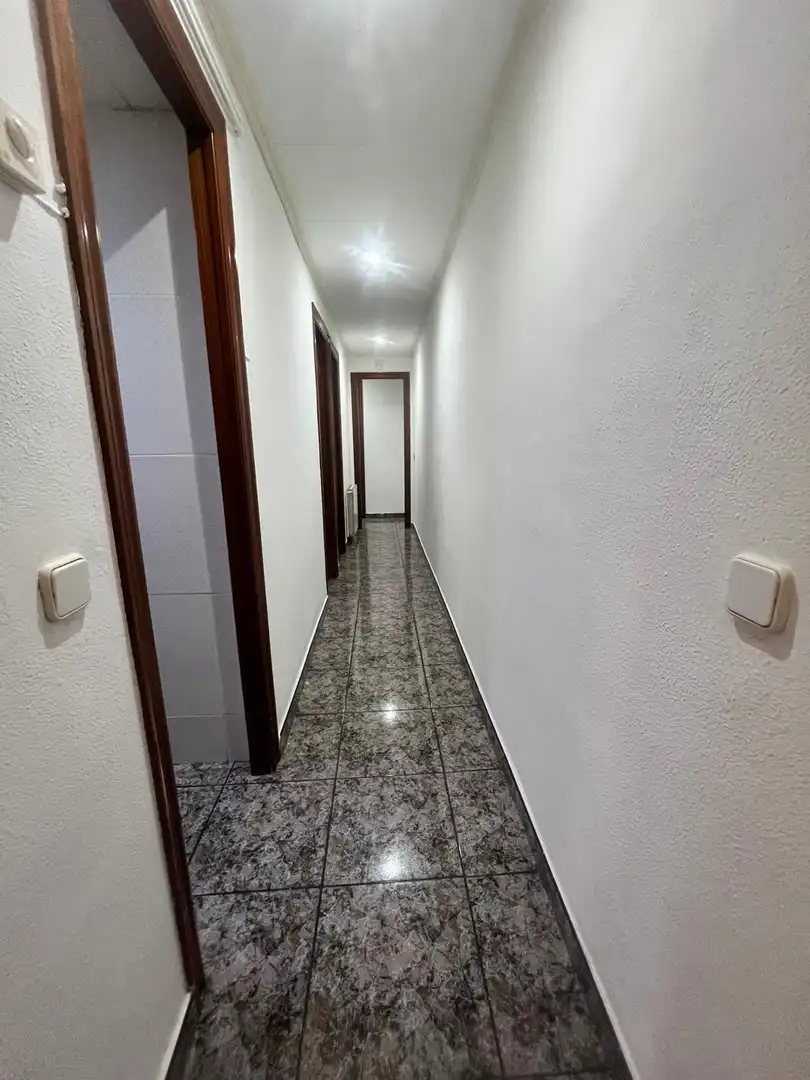 Apartament amb ascensor en venda a Collblanc - La Torrassa, imagen 11