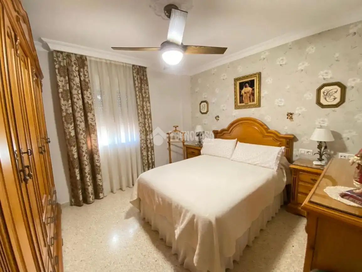Casa adosada en venta en Centro - Doña Mercedes