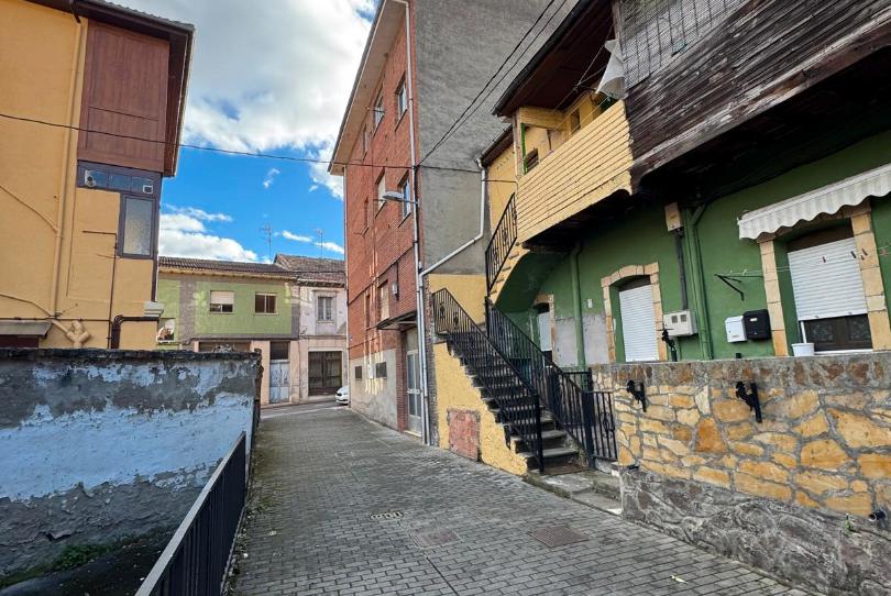 Photo 1 of Flat for sale in Travesía Santa Olaya 2a, 2a, Santa Marina - Polígono, Asturias