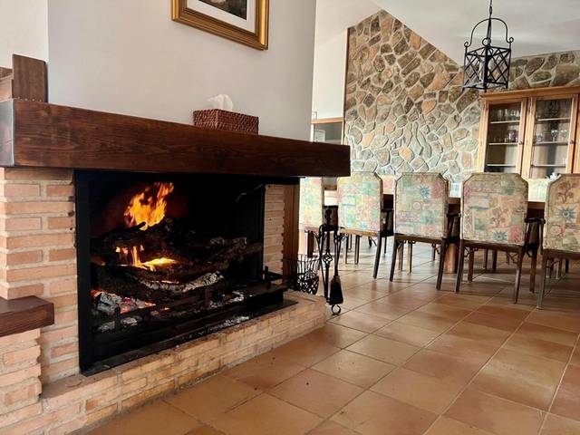 Casa-chalet en Venta en Torre de Juan Abad