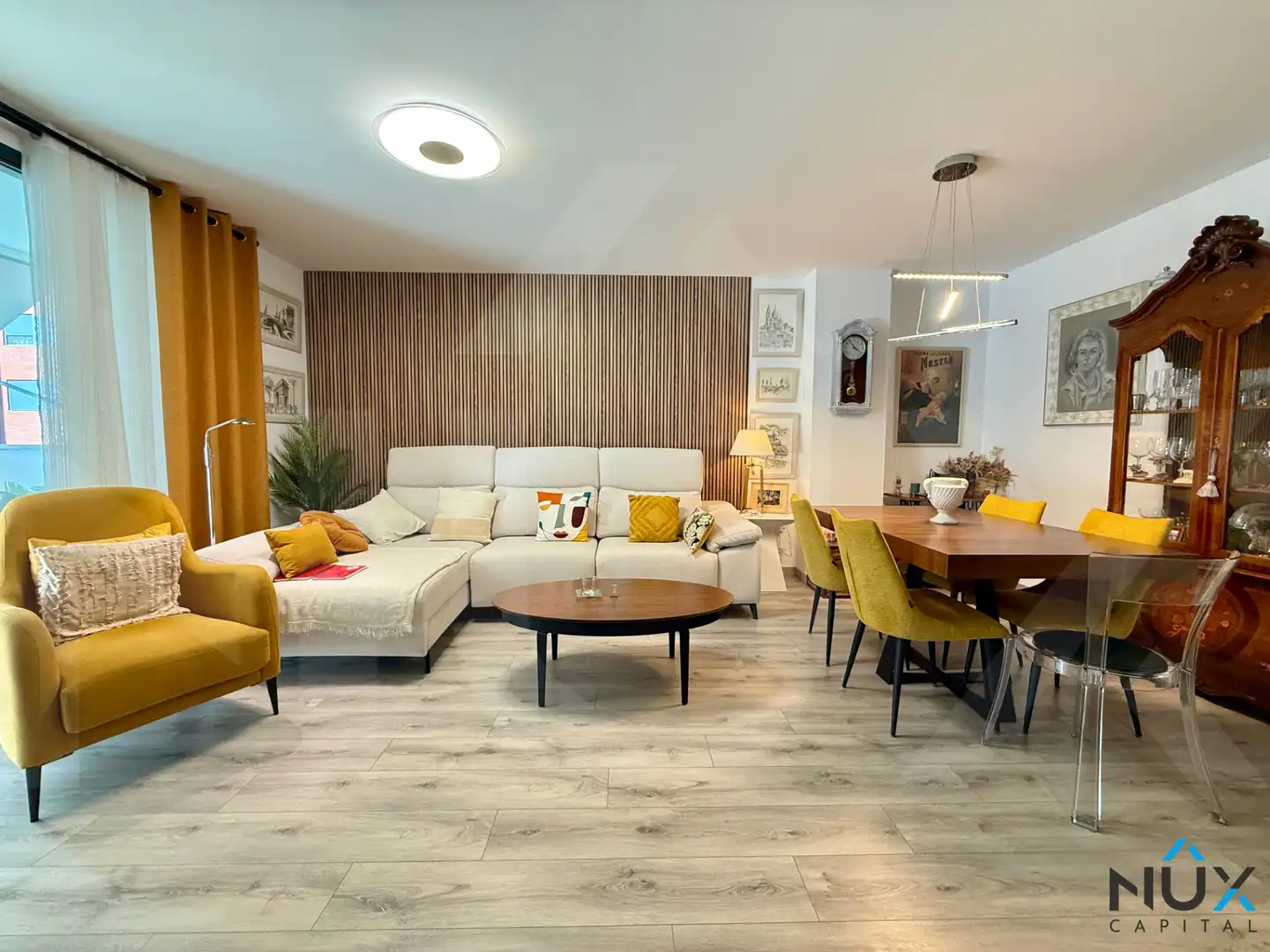 Sala d'estar de Pis en venda en Paterna amb Aire condicionat, Calefacció i Parquet