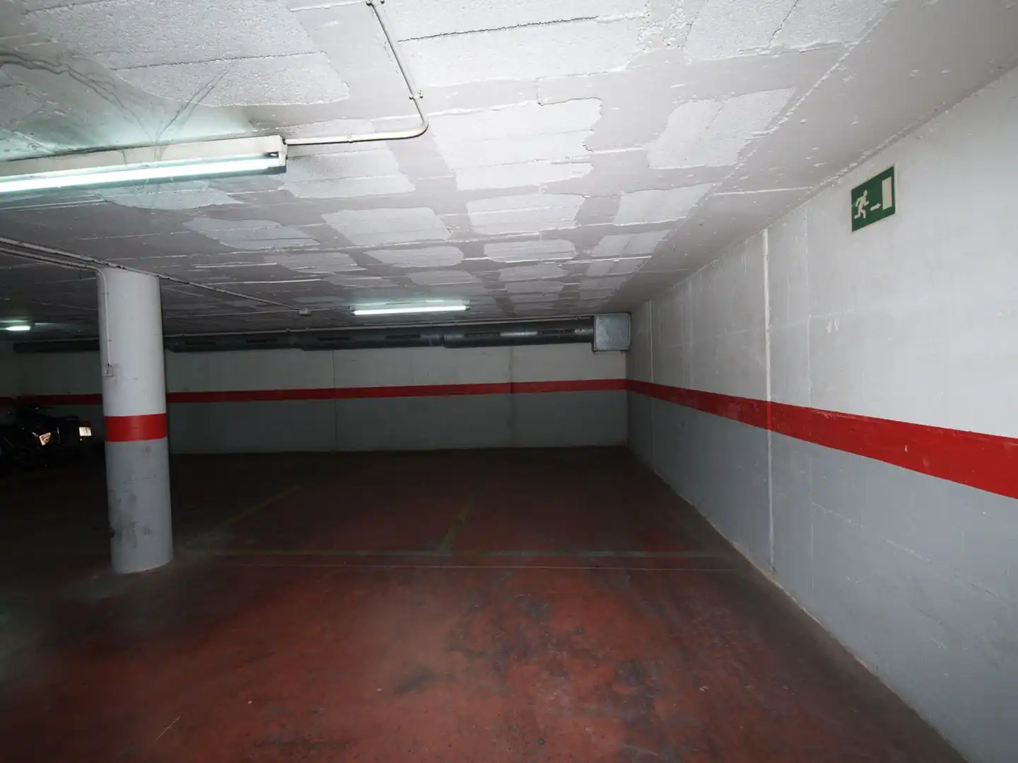 Garatge en venda a Carrer de Pau Claris, 34, Barri del Centre