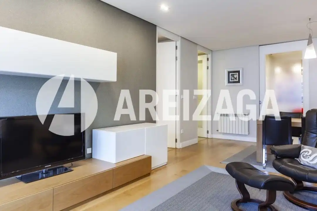 Sala de estar de Piso en venta en Donostia - San Sebastián  con Calefacción, Terraza y Balcón