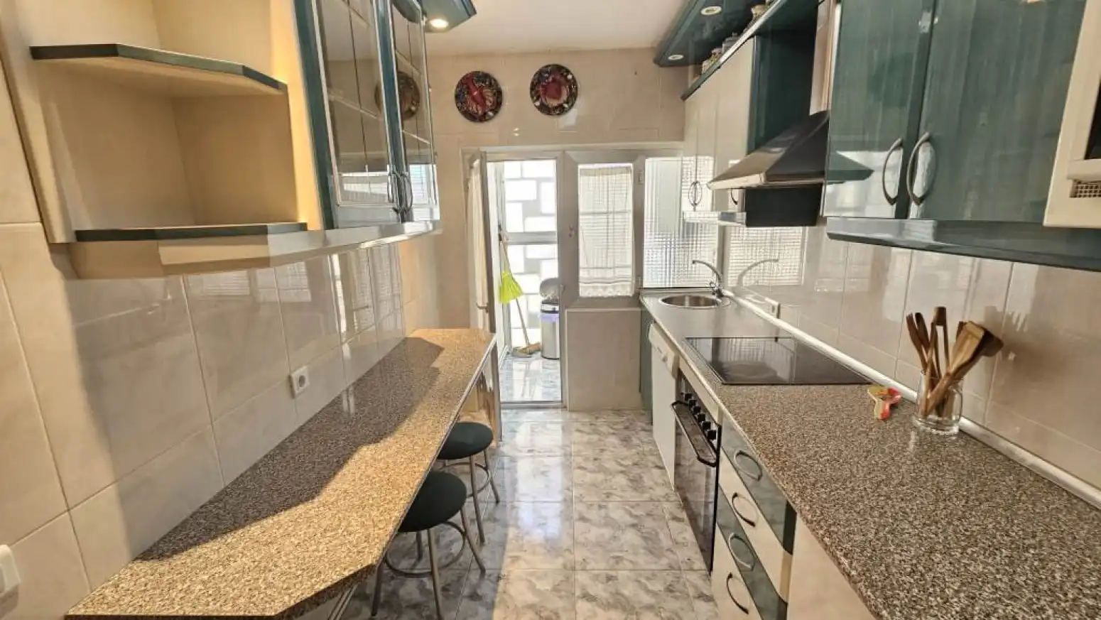 Cocina de Piso en venta en Salamanca con Calefacción, Terraza y Balcón