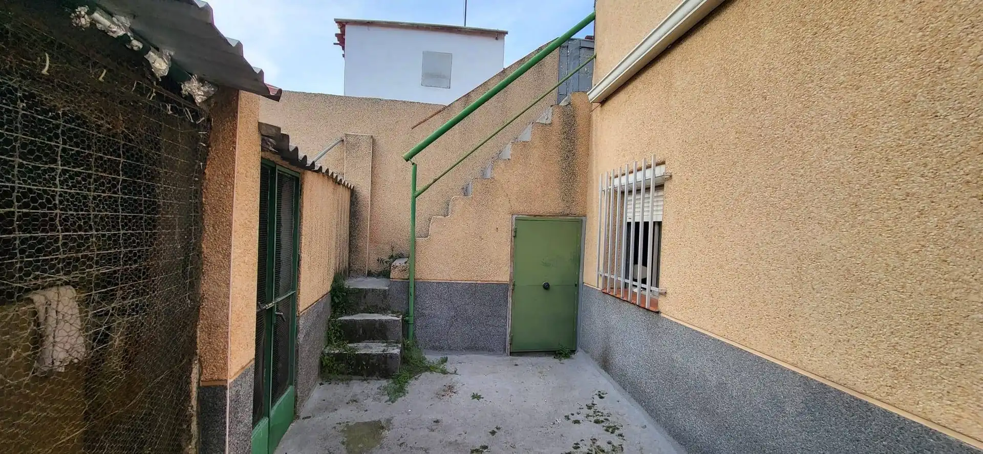 Vista exterior de Casa o chalet en venta en Madrid con Aire acondicionado, Jardín privado y Terraza