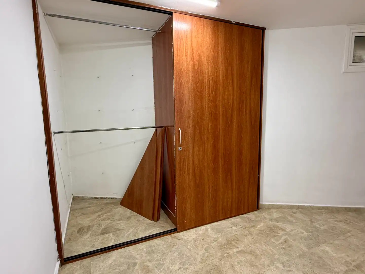 Schlafzimmer von Wohnung zum Verkauf in Barcelona mit Heizung, Terrasse und Alarm