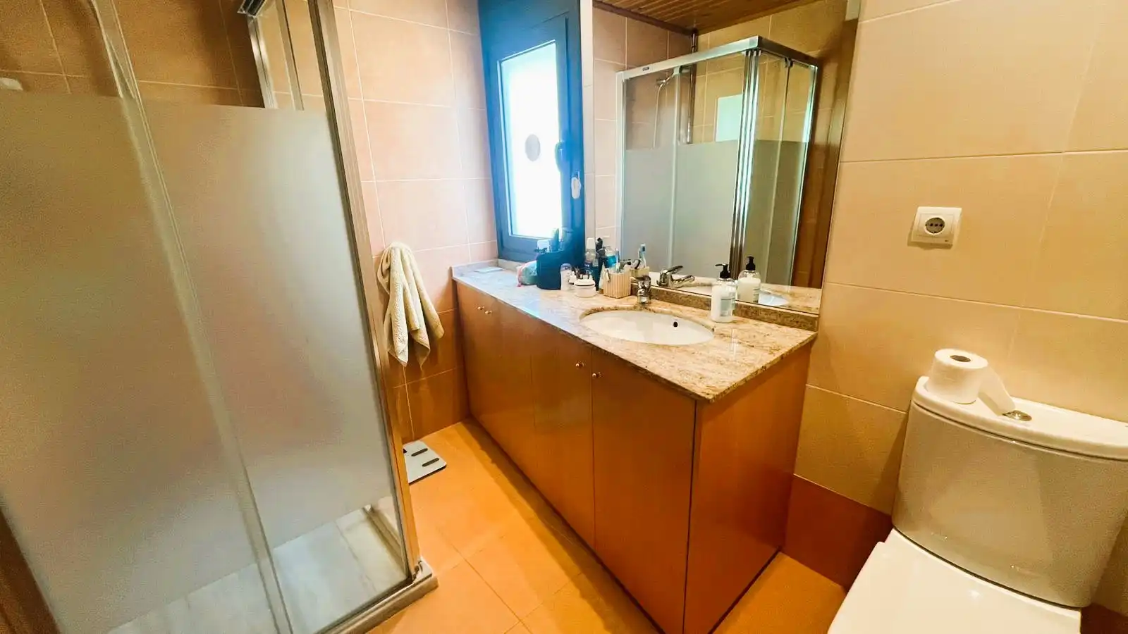 Bany de Casa o xalet de lloguer en Gualba amb Calefacció