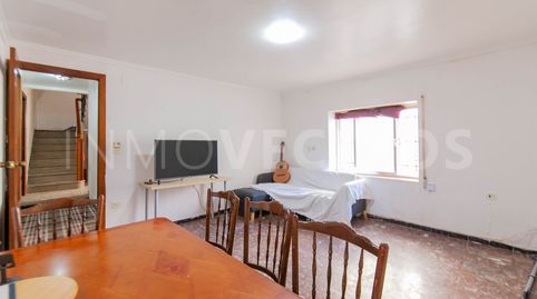 Foto 2 de Casa adosada en venda a Cella, Teruel
