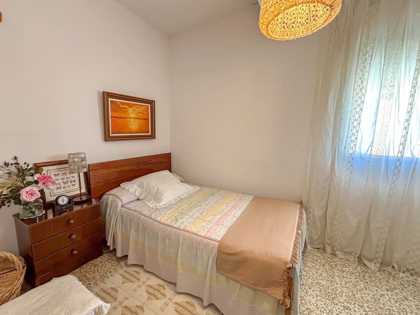 Dormitori de Casa adosada en venda en Albolote amb Terrassa