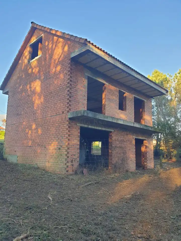Casa con giardino in vendita a Cartelle