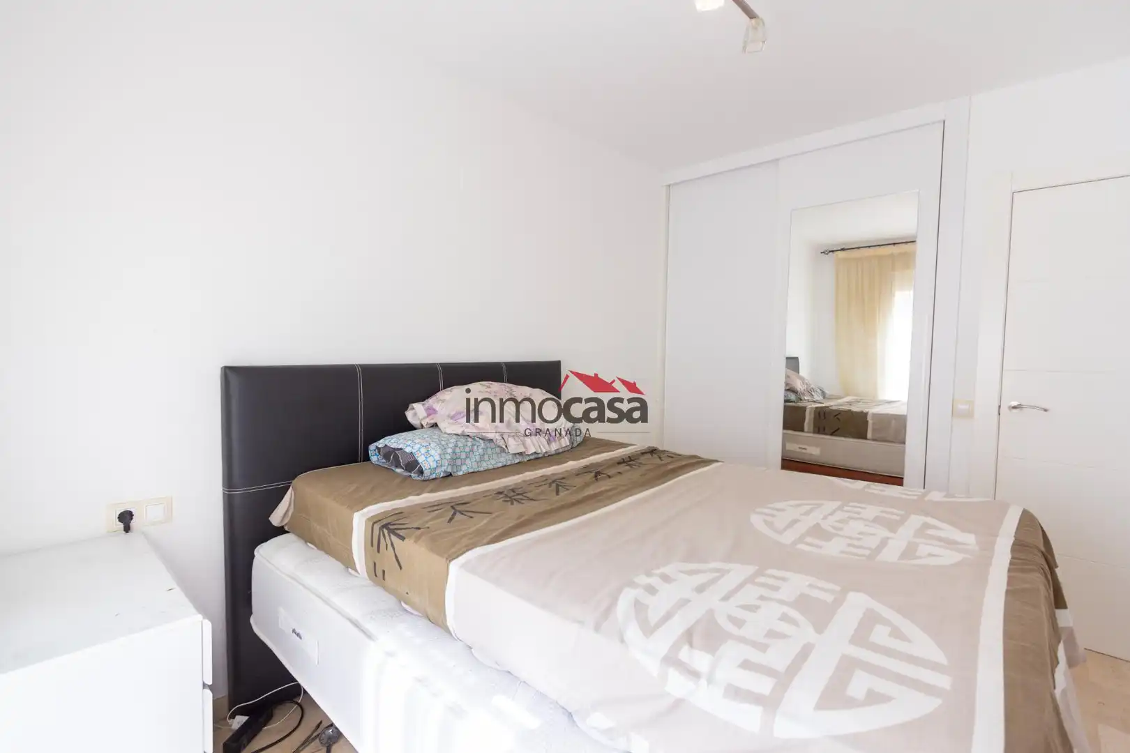 Habitación de Piso en venta en Armilla con Trastero