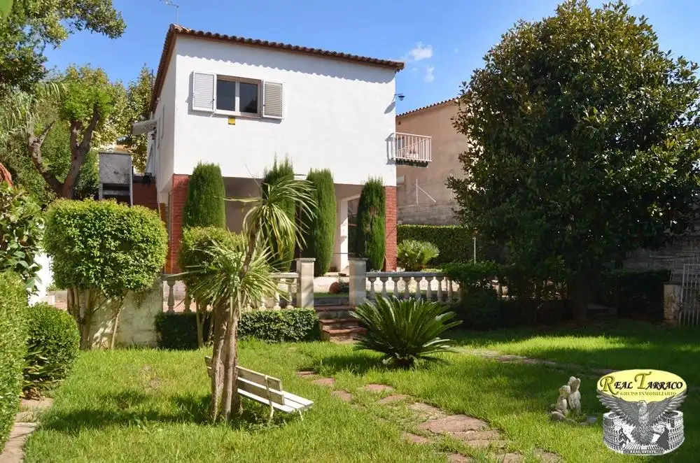 Garden of Houses for sale in El Masnou  with Private garden