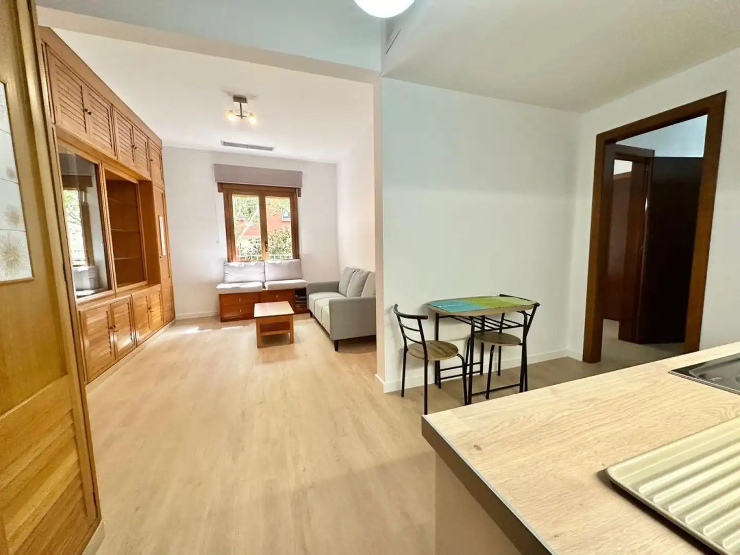 Exterior view of Flat for share in Centre - Sant Josep - Sanfeliu