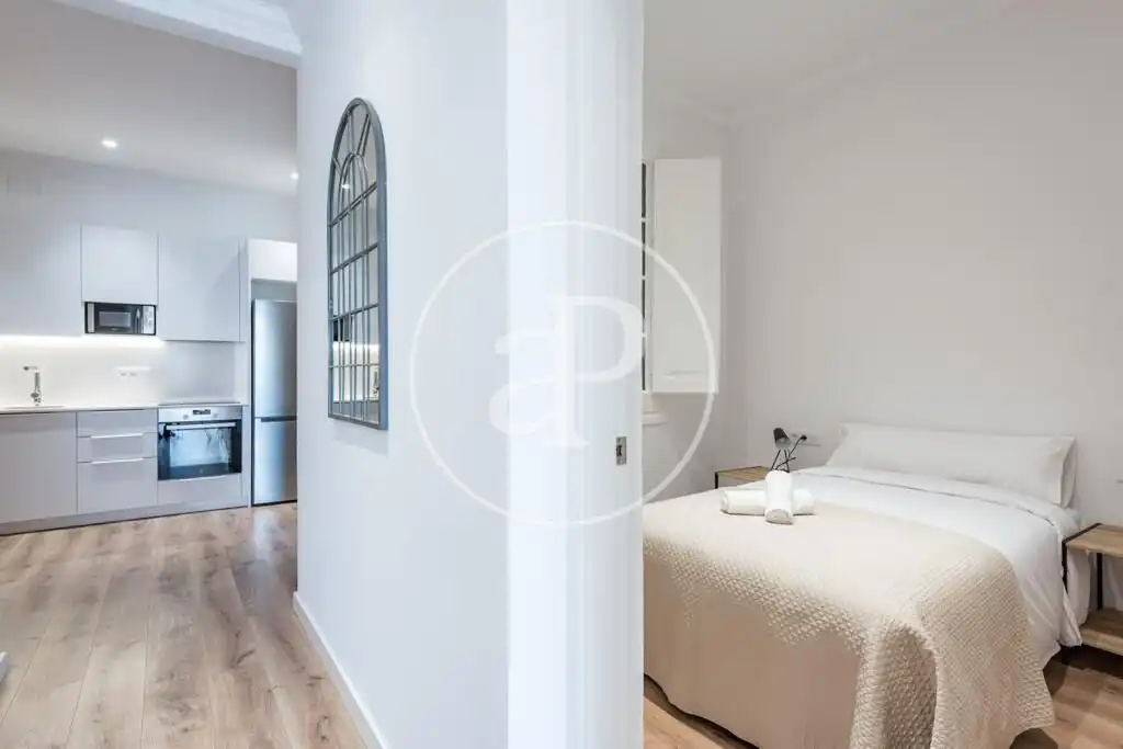 Flat for rent in Carrer del Pas de l'Ensenyança, Barri Gòtic