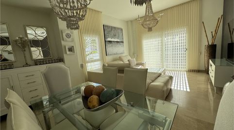 Foto 4 de Casa adosada en venda a Nuevo Bulevar, Mairena del Aljarafe